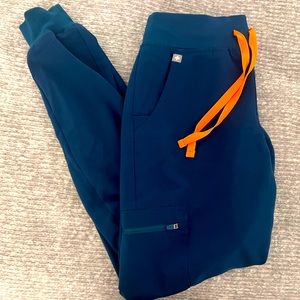 Figs Deep Reef Blue Jogger Scrubs- XS Regular